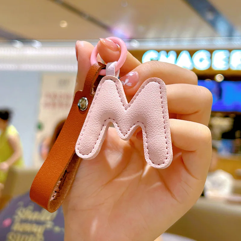 A a Z Leather Inicial Letra Ch - Monogram Keychain Leather avaliação e preço