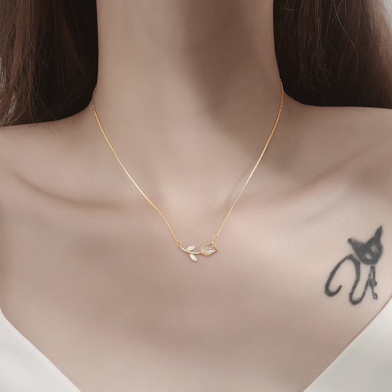 Colar de cristal de tulipa ros - Birth Flower Necklace avaliação e preço